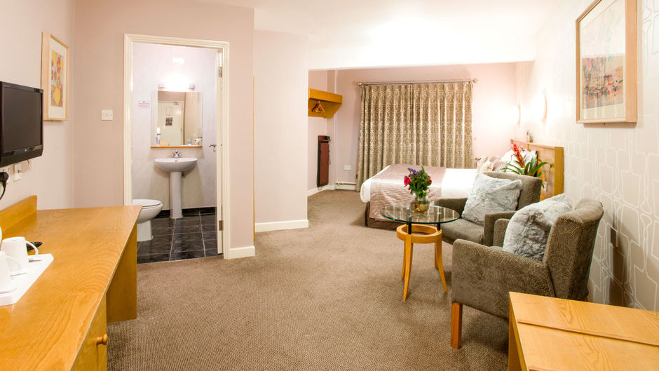 GN Commons Hotel Room