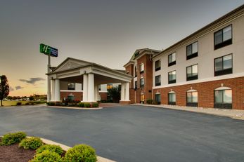 Holiday Inn Express Hotel & Suites