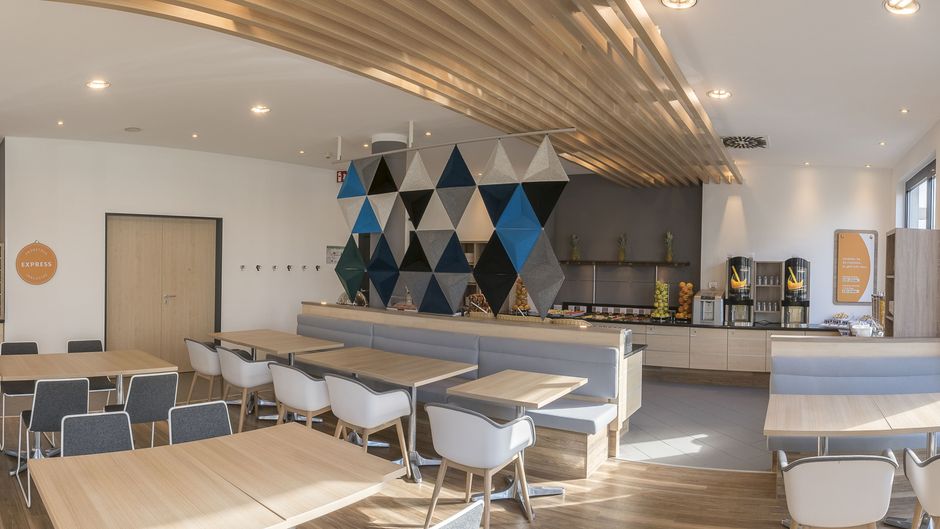 Holiday Inn Express Munich Messe Restaurant