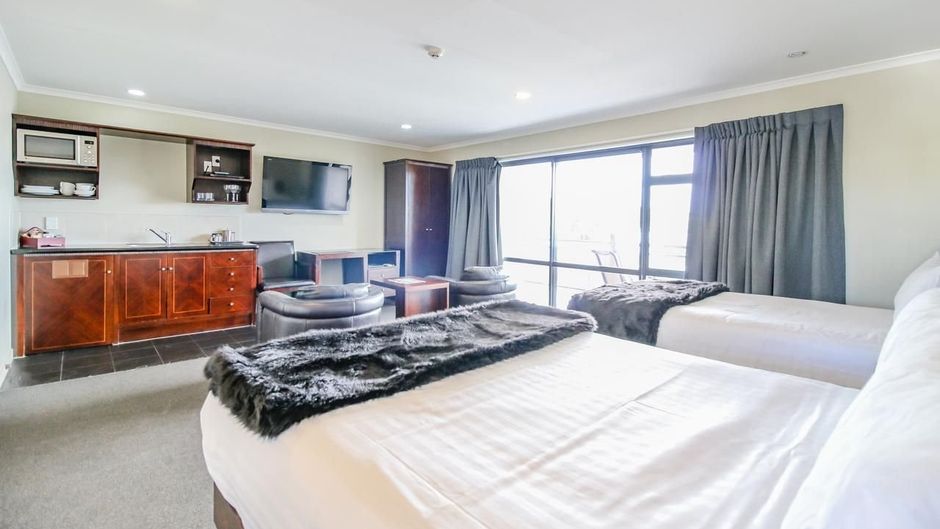 Aotea Motor Lodge Room