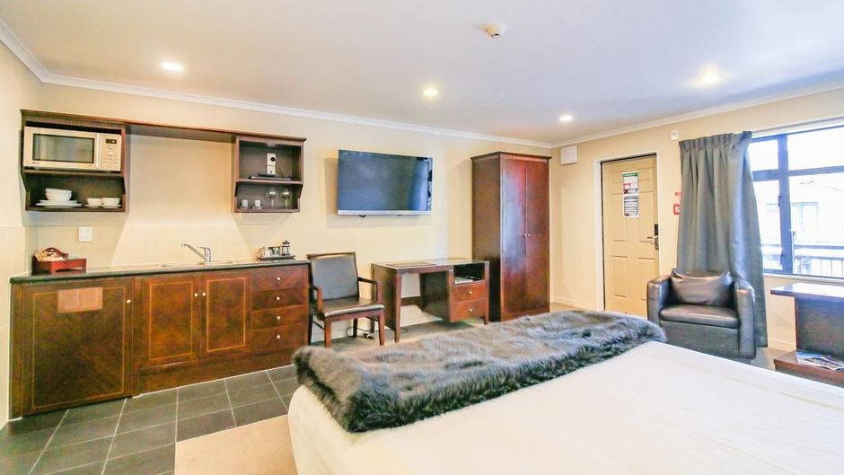 Aotea Motor Lodge Room
