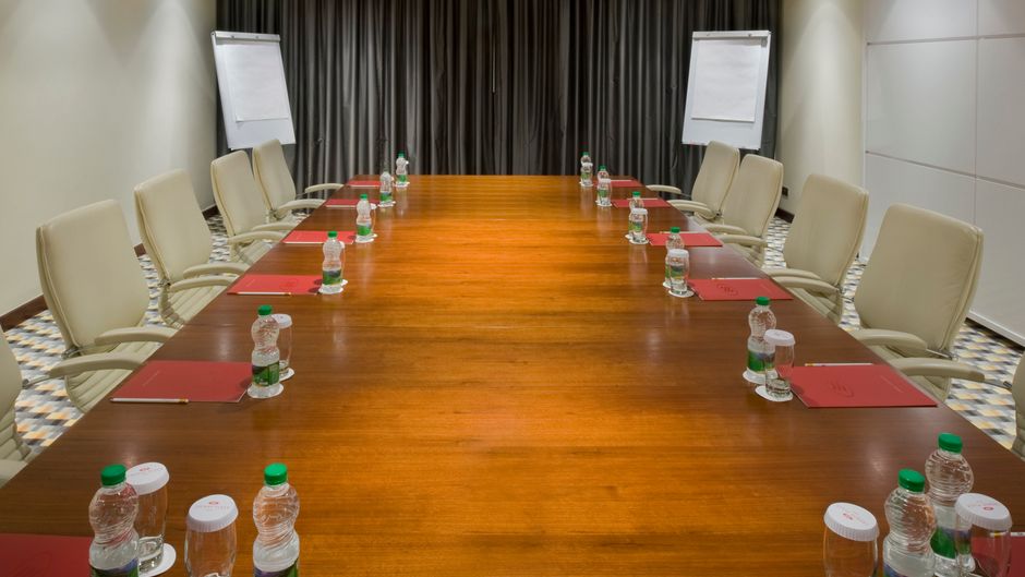 Crowne Plaza Hotel Sohar Meeting