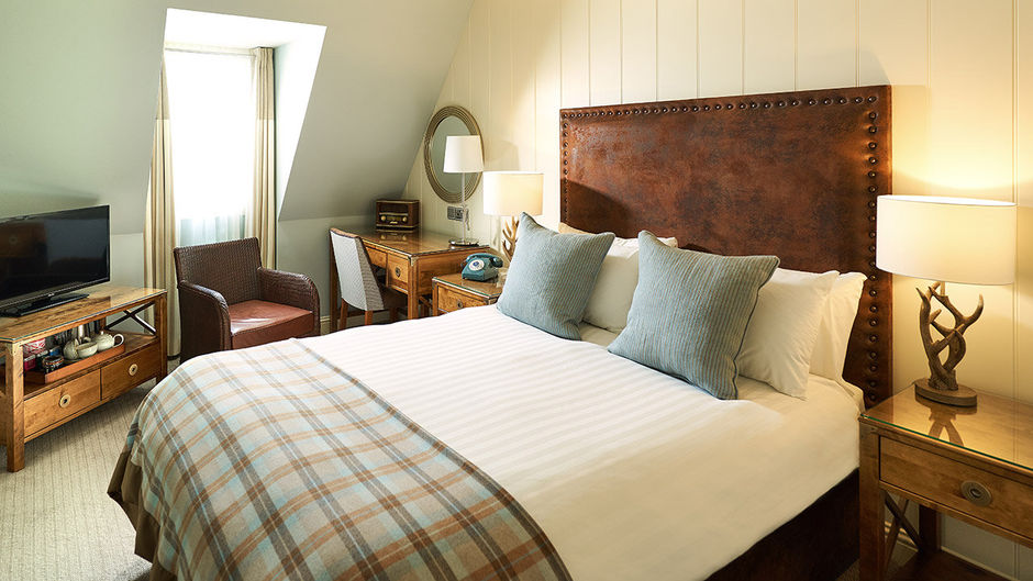 Loch Fyne Hotel Room