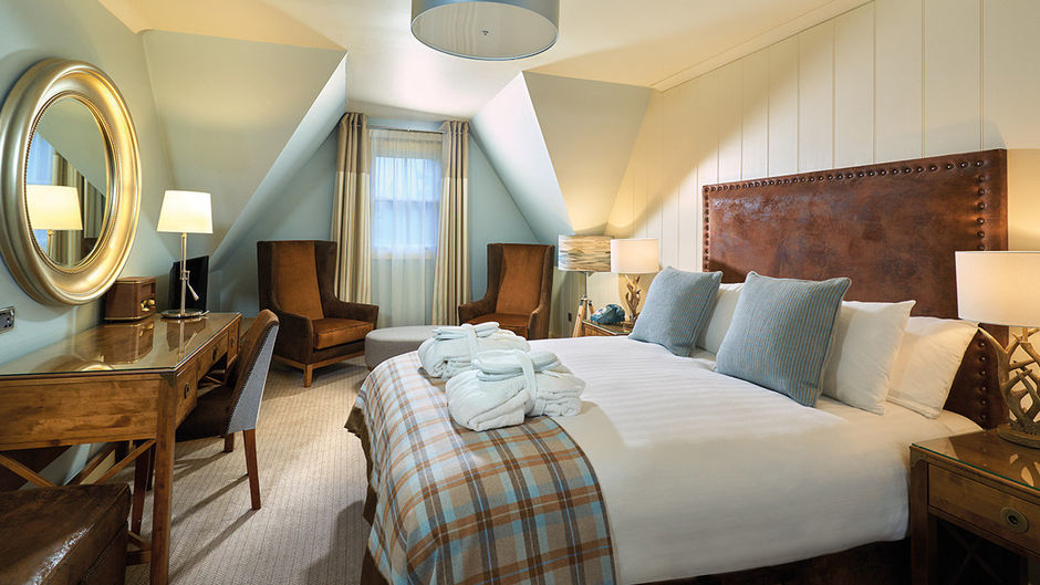 Loch Fyne Hotel Room