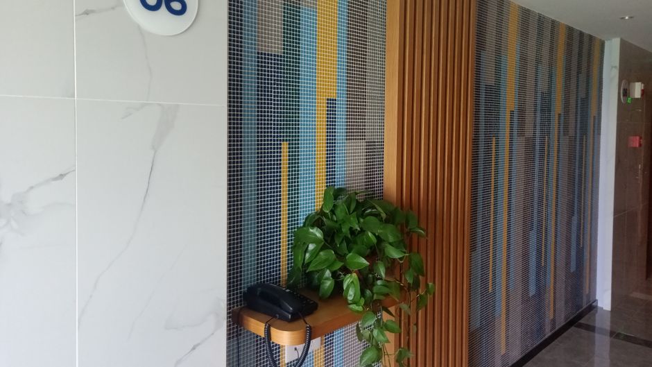 Holiday Inn Express Qujiang South Lobby