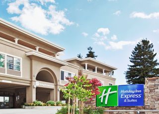 Holiday Inn Express Hotel & Suites East