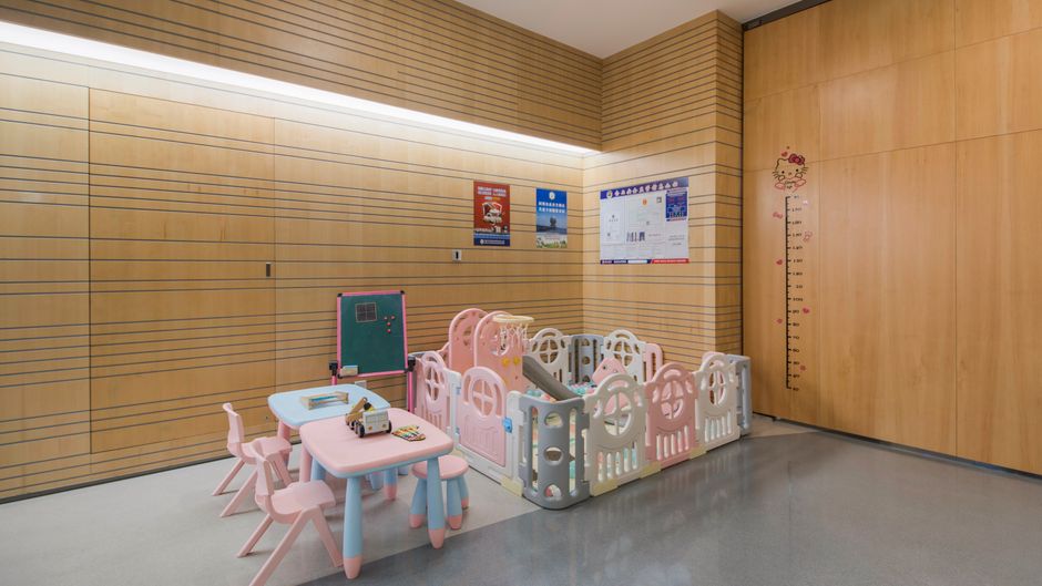 Holiday Inn Express Yantai YEDA Recreation