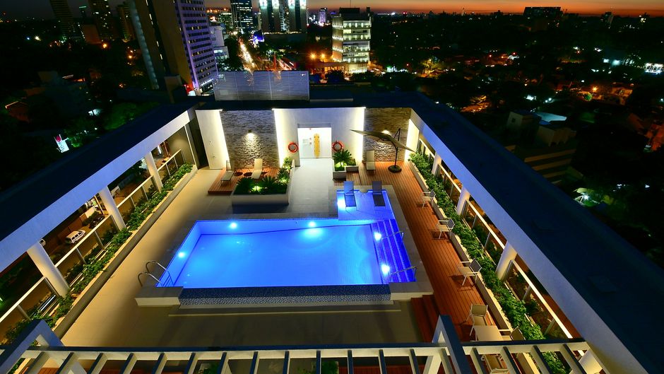 Holiday Inn Express Asuncion Aviadores Pool