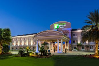 Holiday Inn Express & Suites New Iberia-