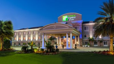 Holiday Inn Express & Suites New Iberia-