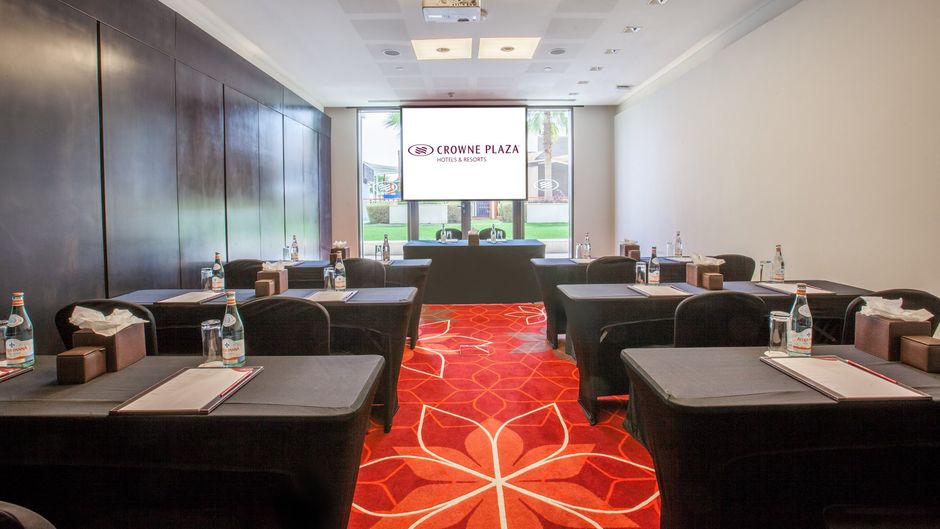 Crowne Plaza Abu Dhabi-Yas Island Meeting