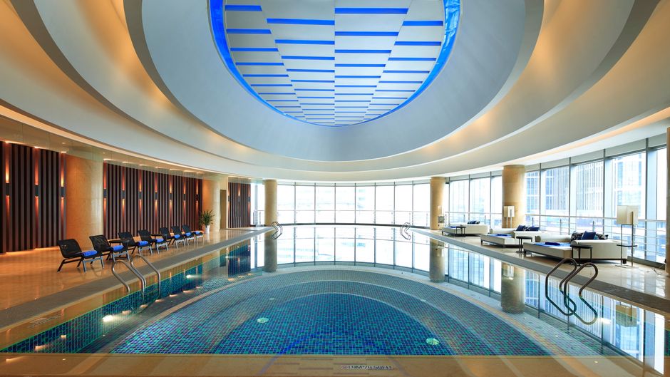 Crowne Plaza Wuxi Taihu Pool