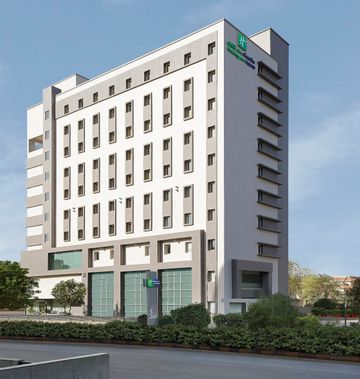 Holiday Inn Express Prahlad Nagar