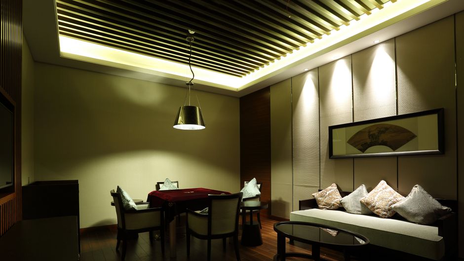 HUALUXE Yangjiang City Center Other