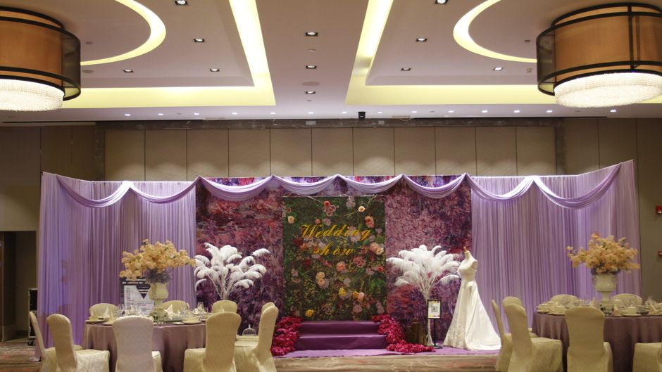 HUALUXE Yangjiang City Center Lobby