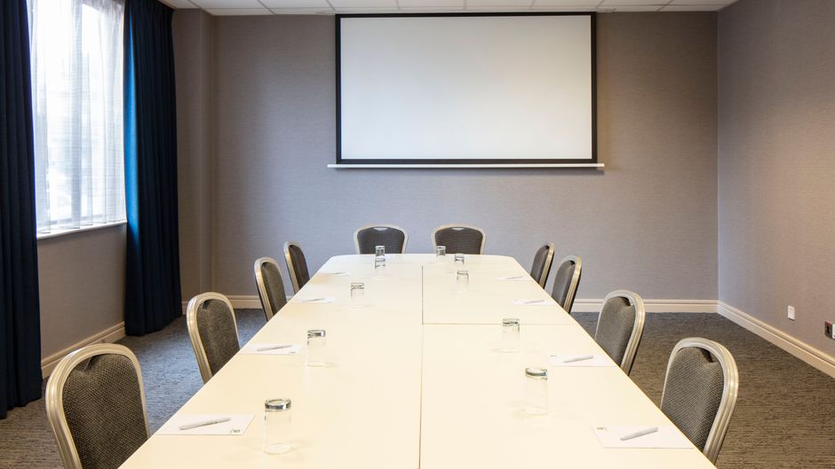 Holiday Inn Belfast City Centre Meeting