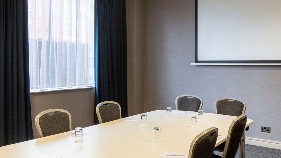 Holiday Inn Belfast City Centre Meeting