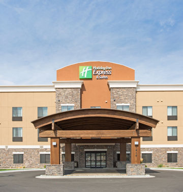 Holiday Inn Express Hotel & Suites