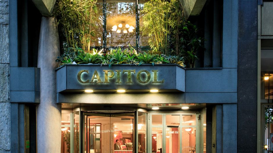 Hotel Capitol Exterior