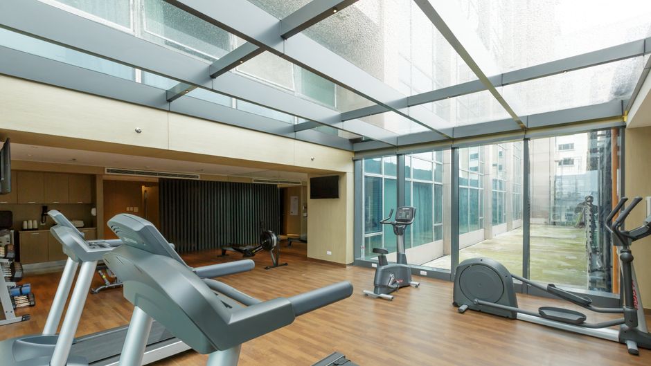 Holiday Inn Express Manila Newport City Health Club