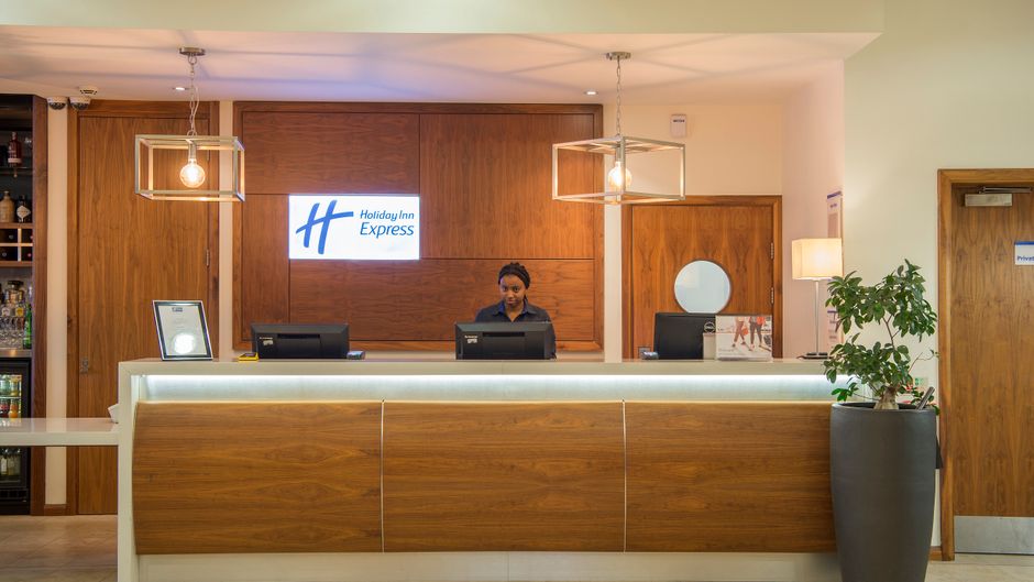 Holiday Inn Express Sheffield City Ctr Lobby