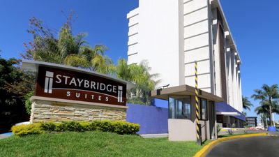 Staybridge Suites Guadalajara Expo