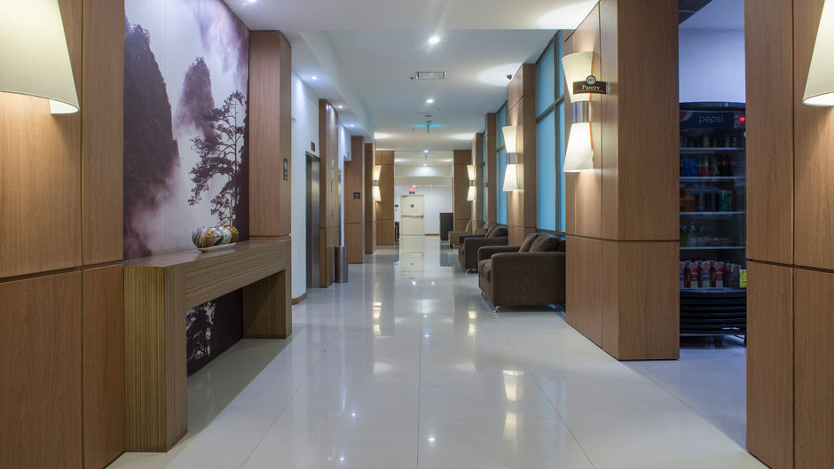 Staybridge Suites Guadalajara Expo Lobby