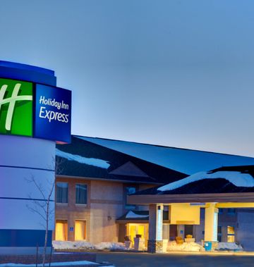 Holiday Inn Express Dryden