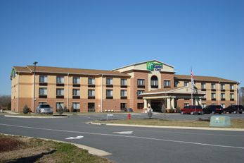Holiday Inn Express & Suites  Exmore, VA