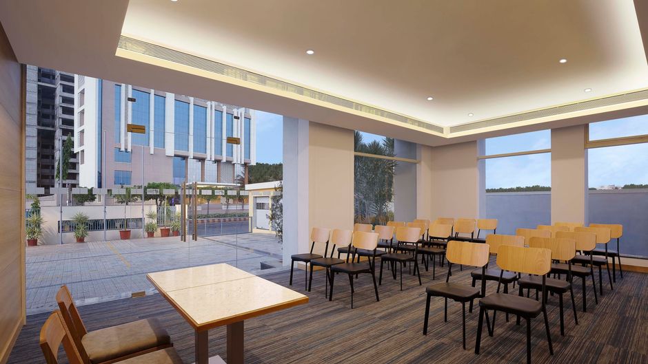 Holiday Inn Express Nashik Indira Nagar Meeting