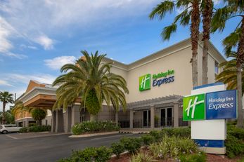 Holiday Inn Express Jacksonville Beach
