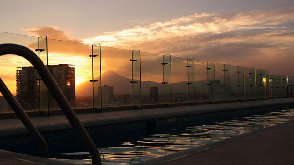 Holiday Inn Express & Suites Angelopolis Pool