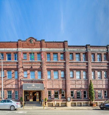 MarQueen Hotel
