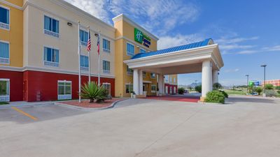 Holiday Inn Express Suites Alpine