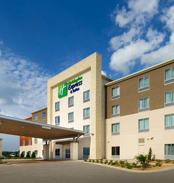 Holiday Inn Express & Suites Bay City