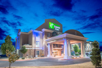Holiday Inn Express Hotel & Stes