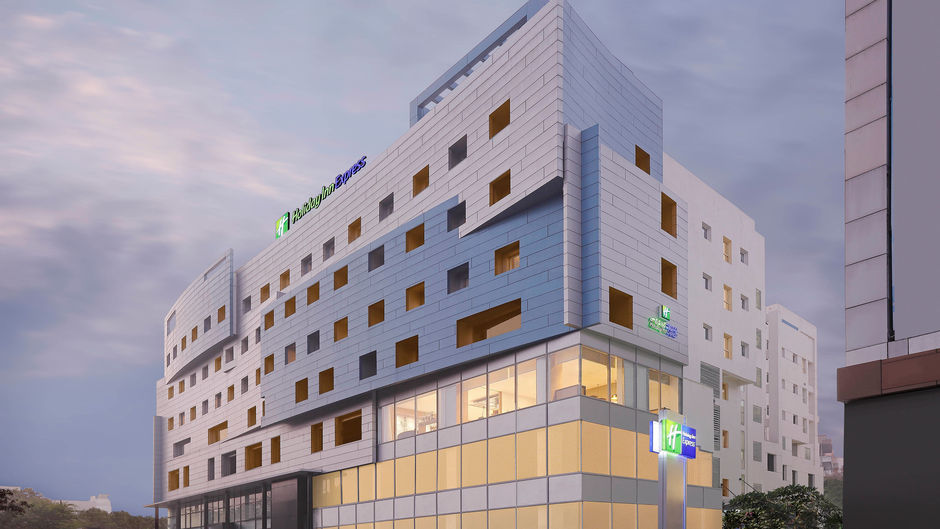 Holiday Inn Express Banjara Hills Exterior