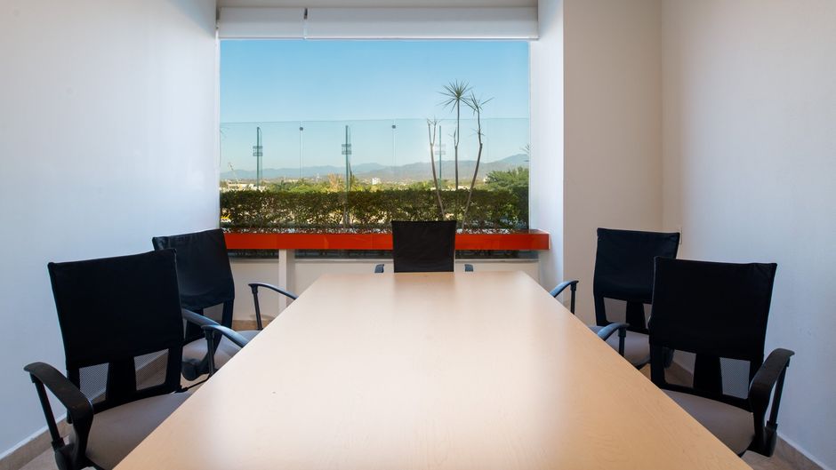 One Puerto Vallarta Aeropuerto Meeting