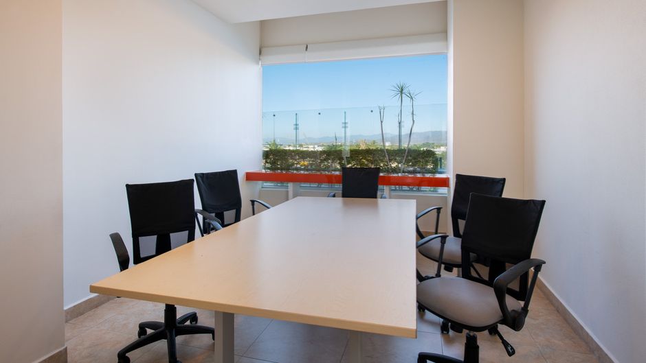 One Puerto Vallarta Aeropuerto Meeting