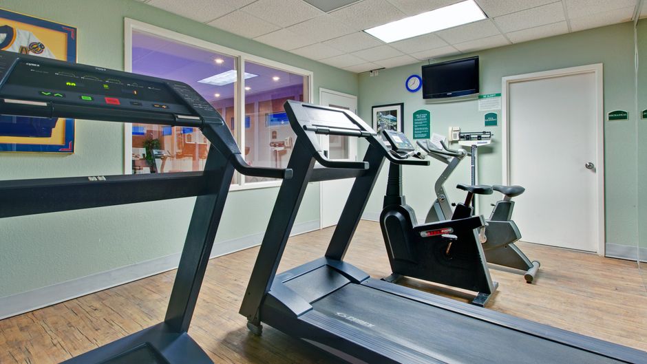 Holiday Inn Express Dryden Health Club