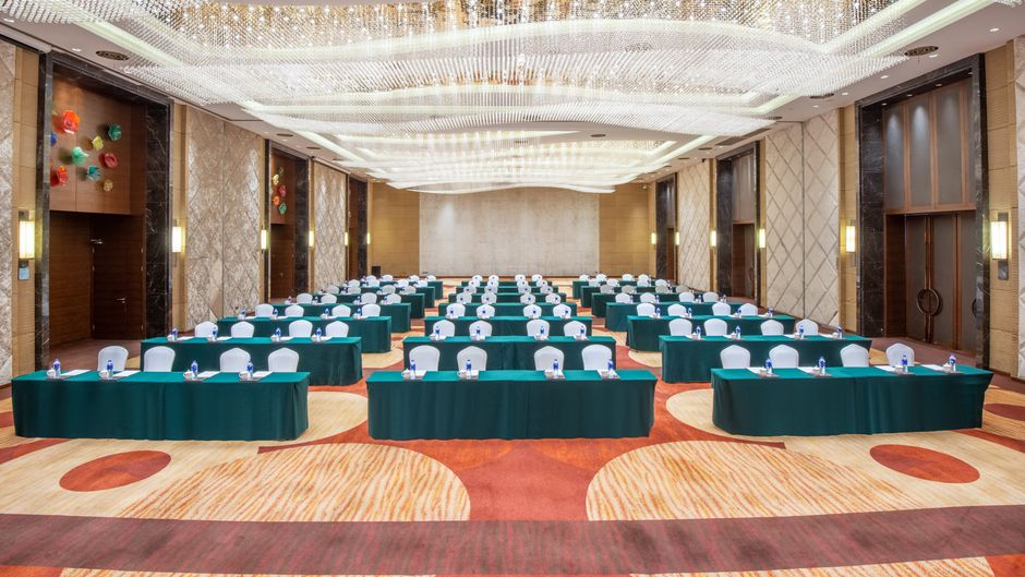 Holiday Inn Nantong Oasis International Ballroom