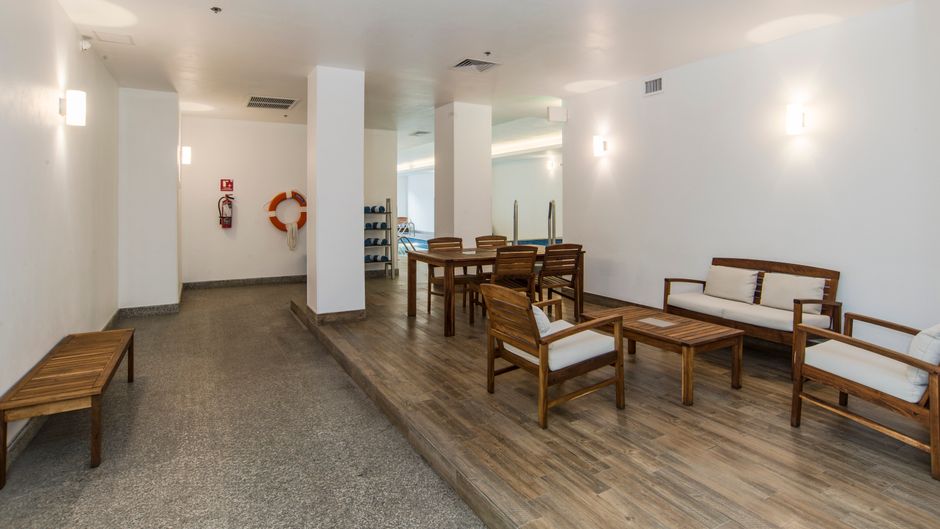 Holiday Inn Express/Suites Ciudad Obrego Pool
