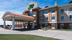 Holiday Inn Express & Suites Wichita