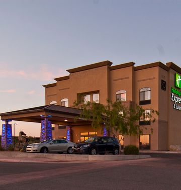 Holiday Inn Express & Suites Oro Valley