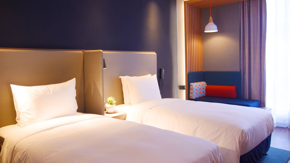 Holiday Inn Express Shanghai Gubei Room