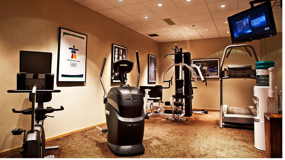 Holiday Inn Express & Suites Langley Health Club