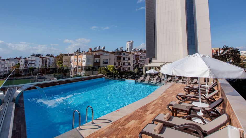 Holiday Inn Antalya-Lara Pool