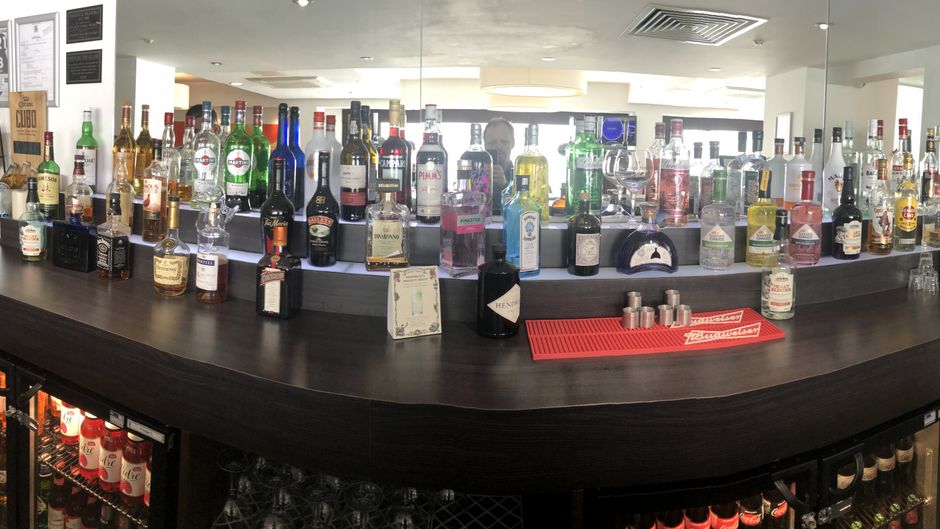 Holiday Inn Express South A45 Room