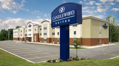 Candlewood Suites Grove City Outlet Ctr