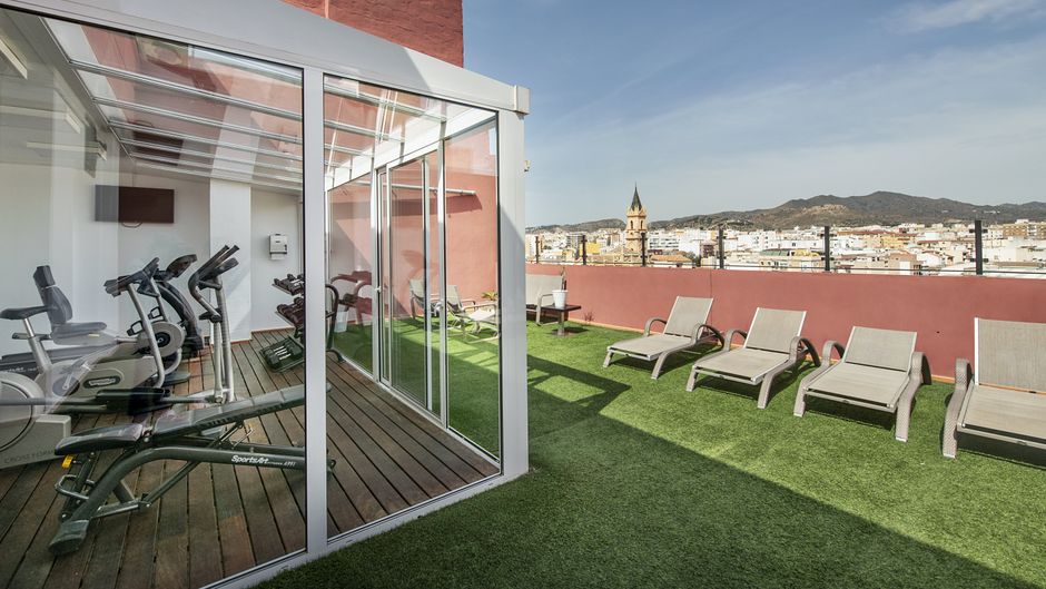Salles Hotel Malaga Centro Recreation